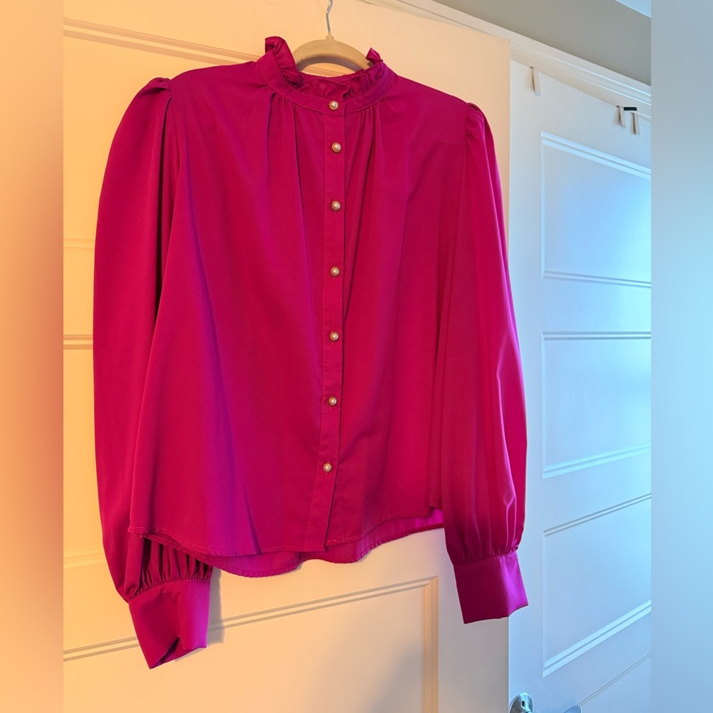 Flying Tomato Vibrant Pink Button Down Blouse with Ruffle Collar Size Large